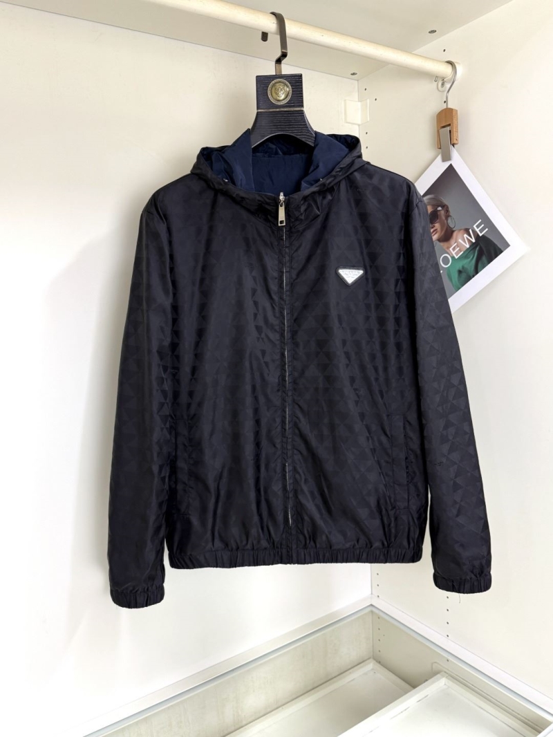 Pra*a outwear